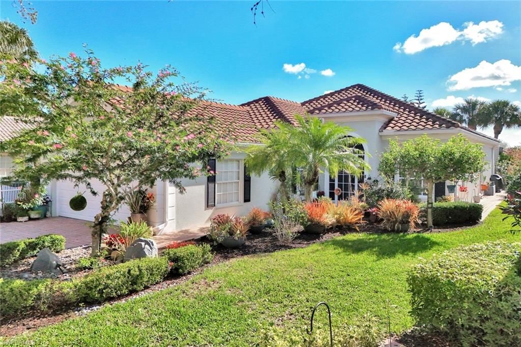 Photo of 2925 Gilford WAY, NAPLES, FL 34119 (MLS # 226011319)