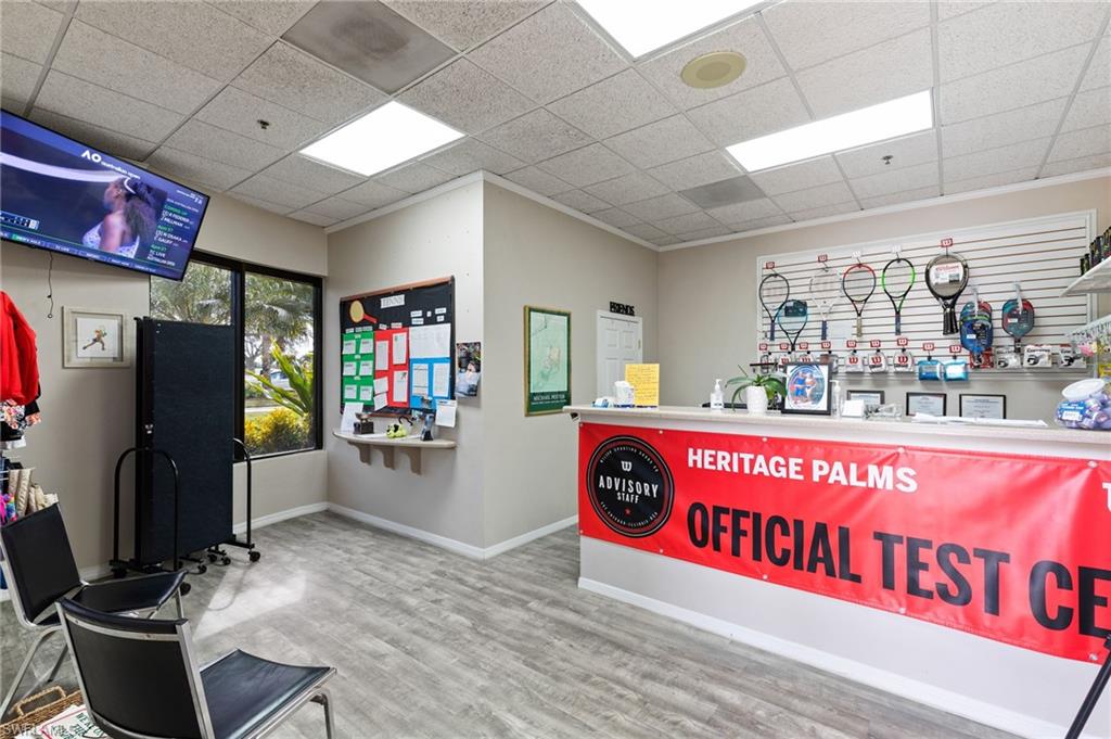 LAKESIDE GREEN - Residential