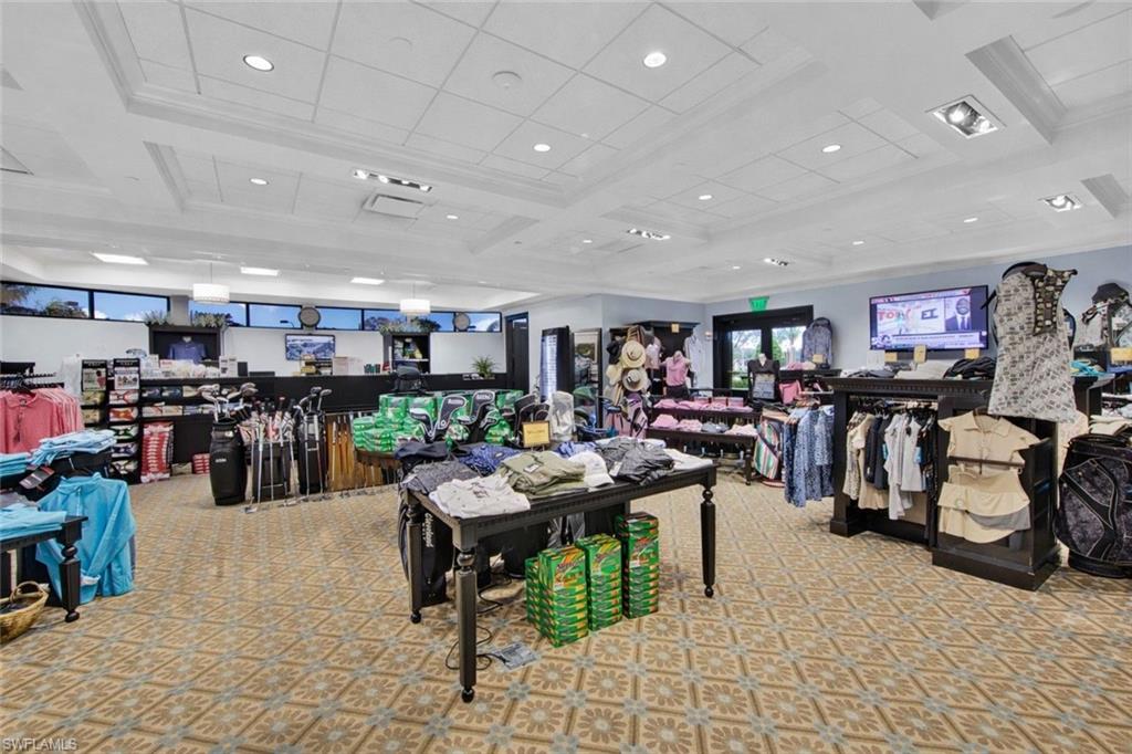 LAKESIDE GREEN - Residential