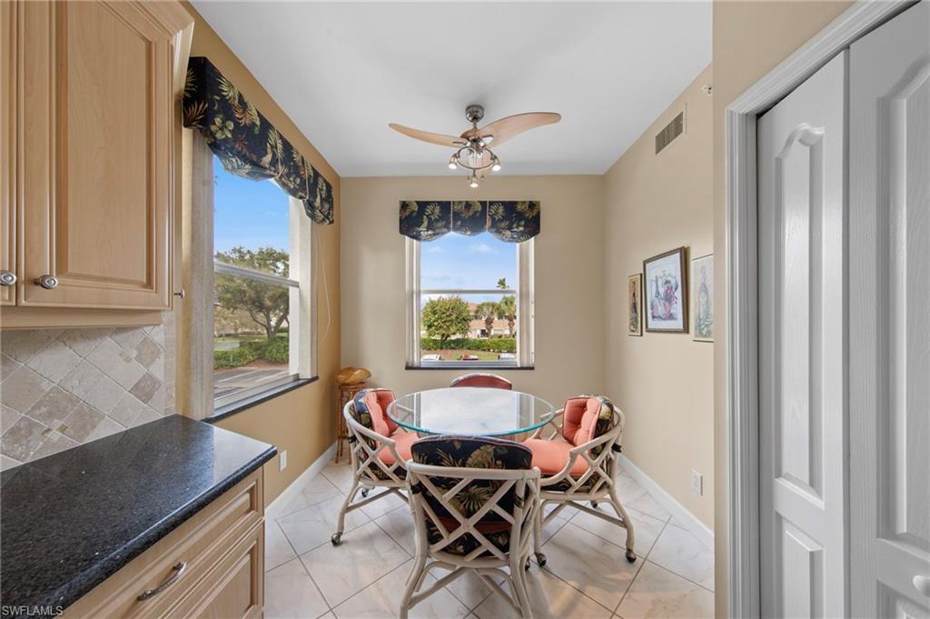 LAKESIDE GREEN - Residential