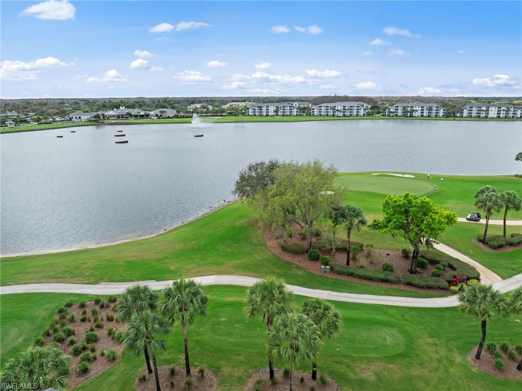 LAKESIDE GREEN - Residential