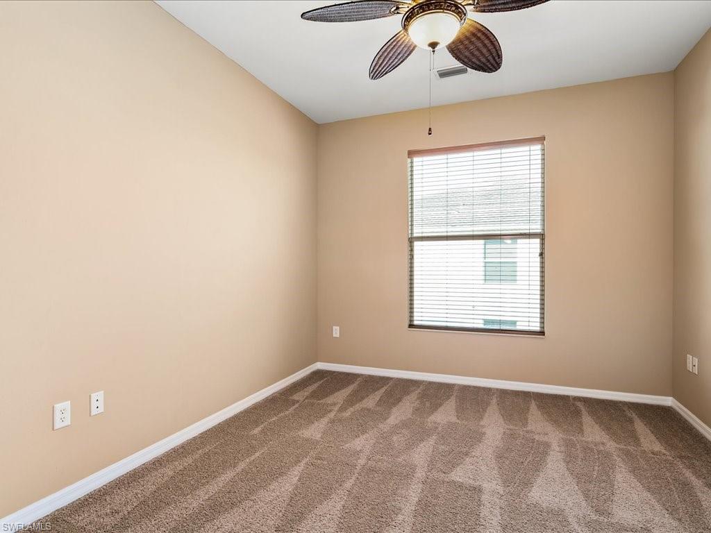 LUCAYA - Residential Lease