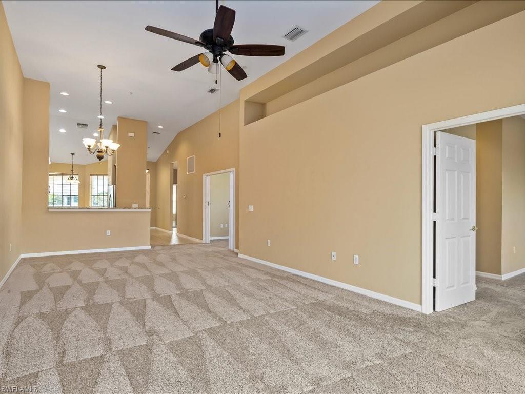 LUCAYA - Residential Lease