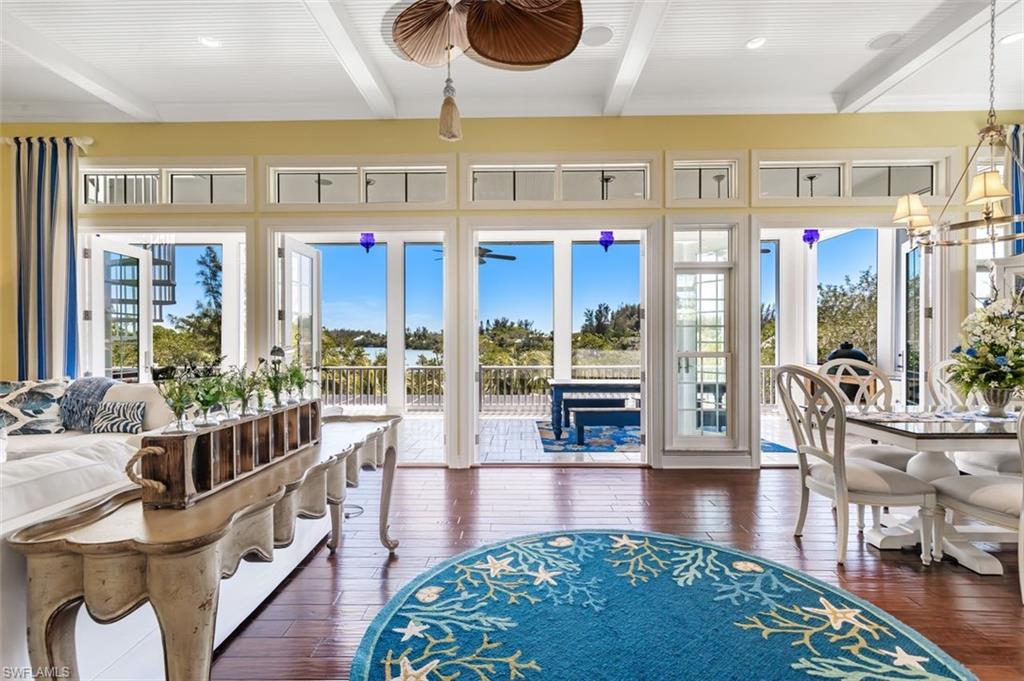 DINKINS BAYOU - Residential