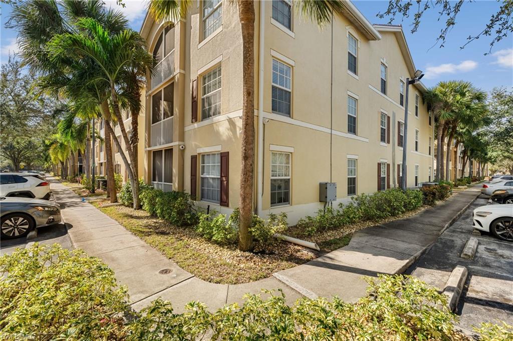 THE RESIDENCE - Residential