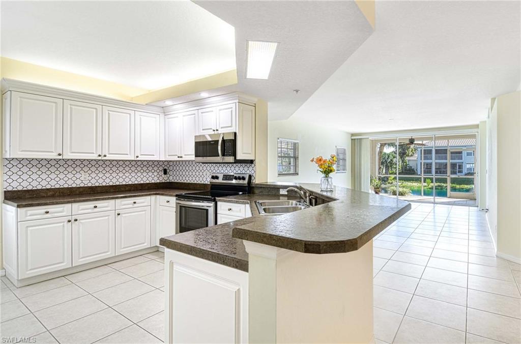 CALUSA BAY SOUTH - Residential