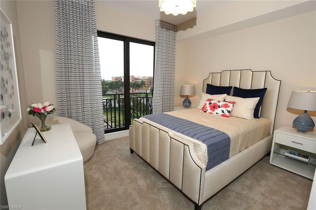 NAPLES SQUARE - Residential Lease