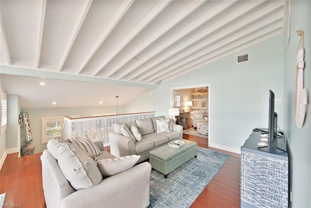 SANIBEL HIGHLANDS - Residential