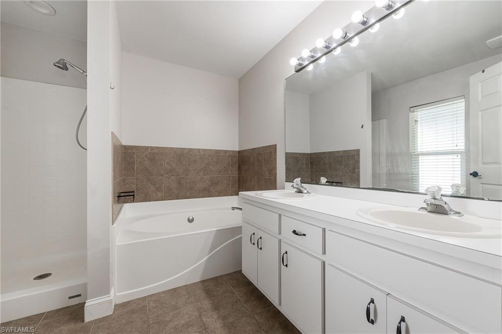 BUCKINGHAM PARK - Residential