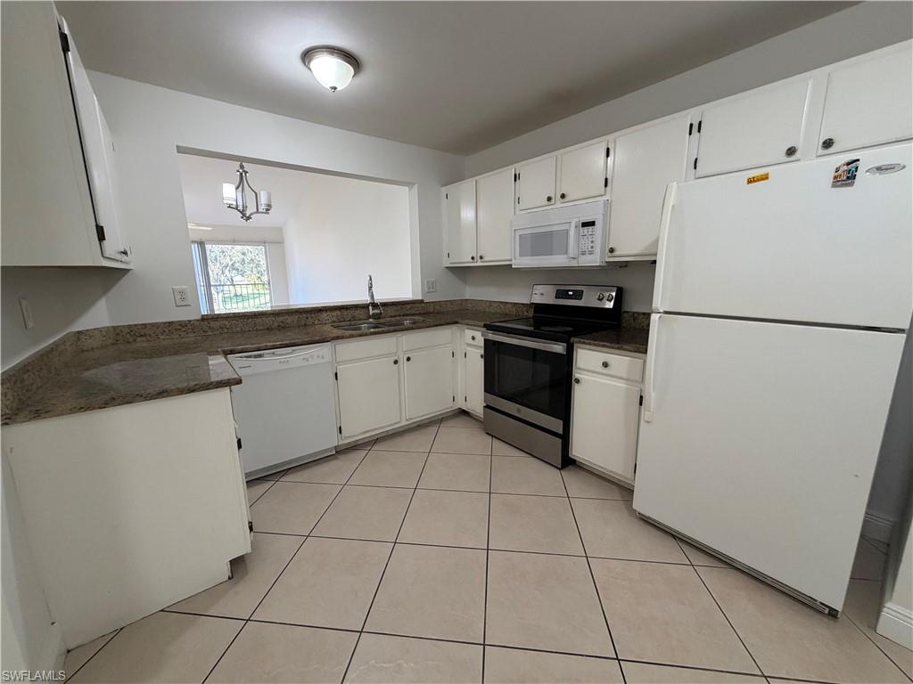 CANTERBURY VILLAGE - Residential Lease