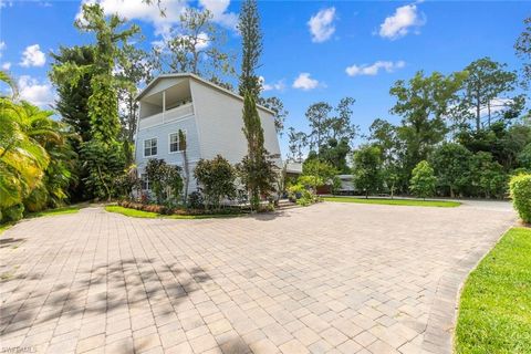 Single Family Residence in NAPLES FL 6230 Bur Oaks LN.jpg