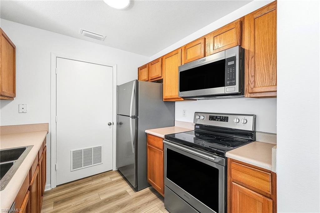 VANDERBILT PLACE - Residential