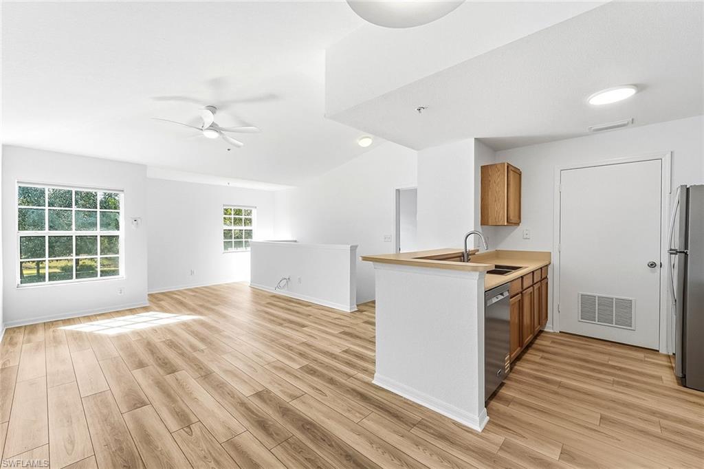 VANDERBILT PLACE - Residential