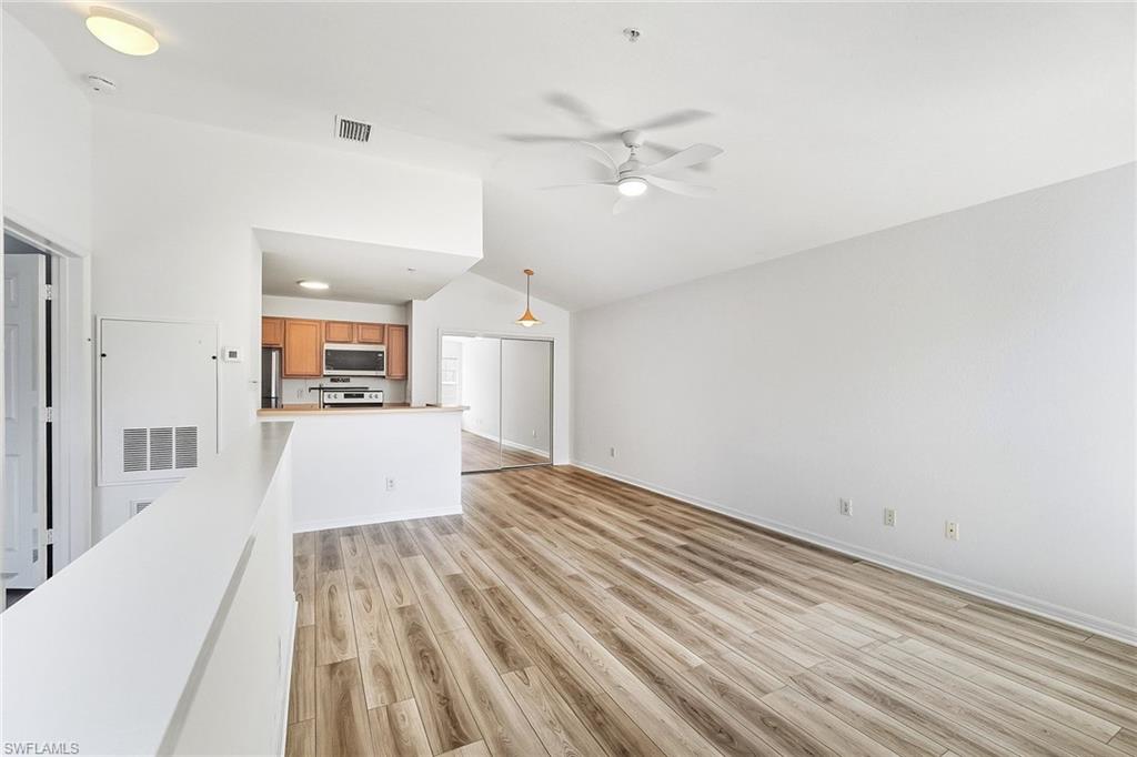 VANDERBILT PLACE - Residential