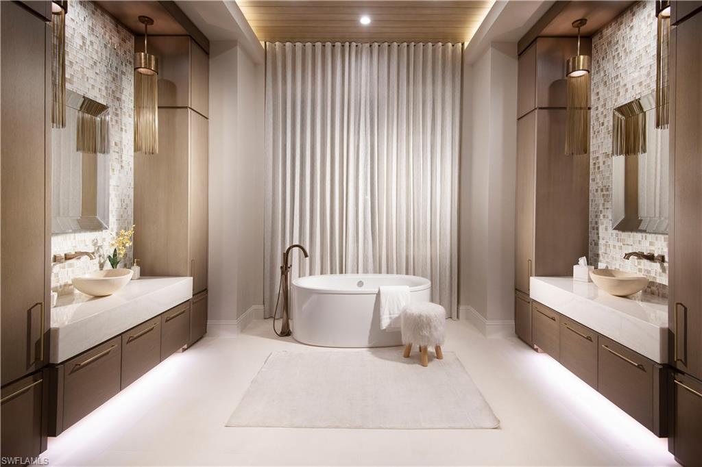 QUAIL WEST - Residential