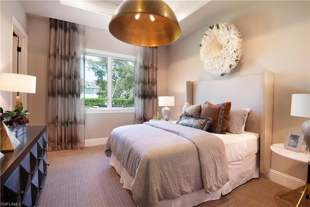 QUAIL WEST - Residential