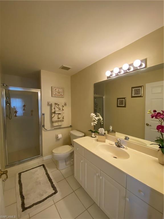 CLUBHOUSE VILLAS - Residential