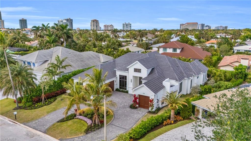 PARK SHORE - Residential