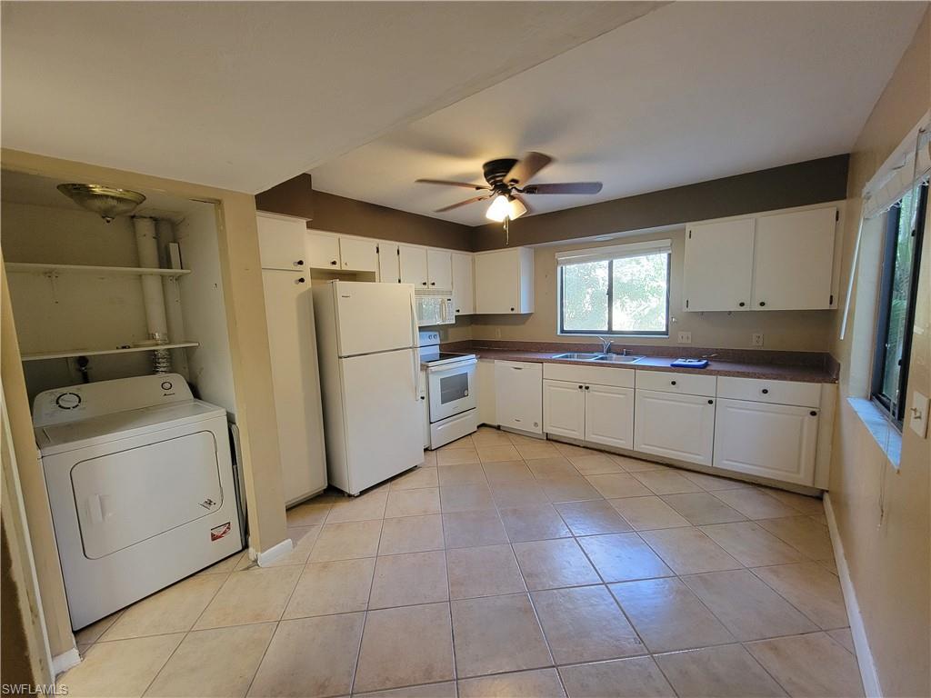 VILLAGE OF WHISKEY CREEK - Residential Lease