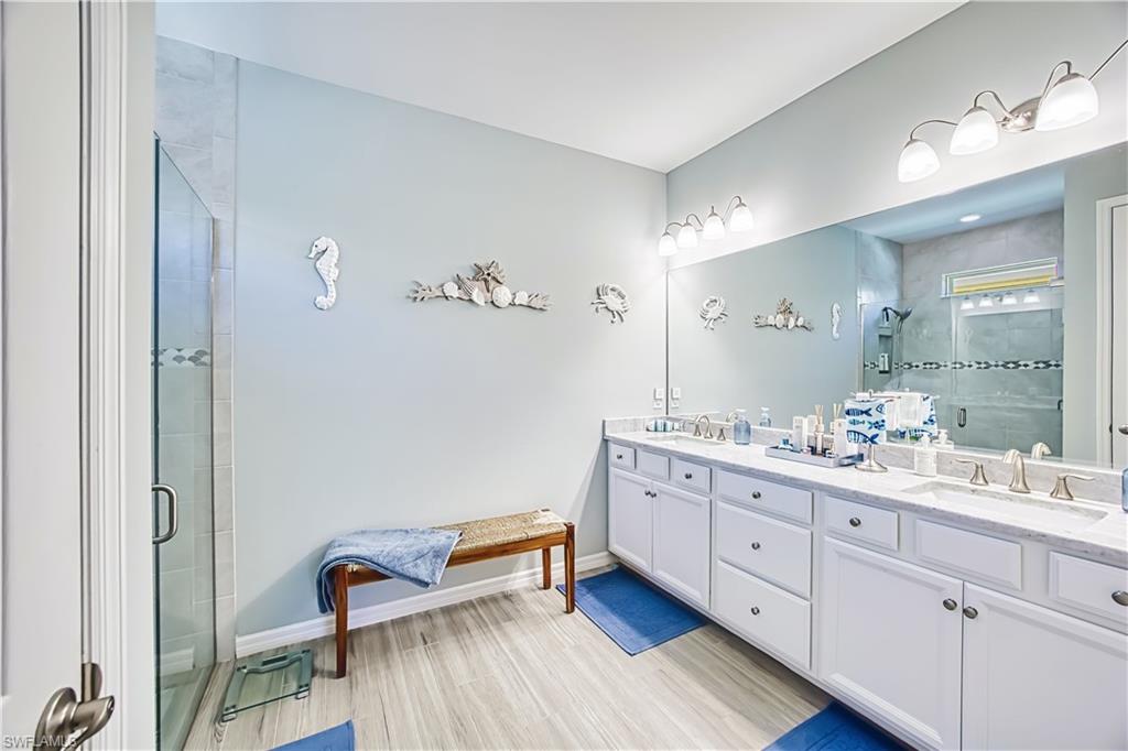 VENETIAN POINTE - Residential