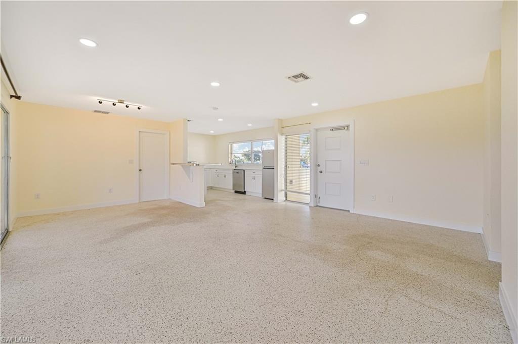 RIVER FOREST - Residential