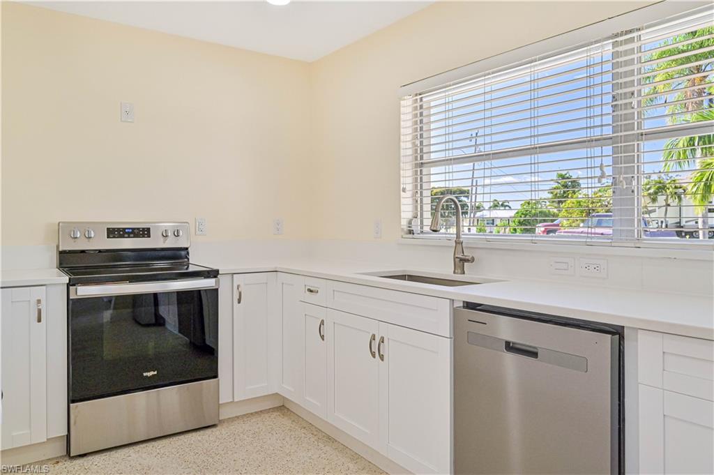 RIVER FOREST - Residential