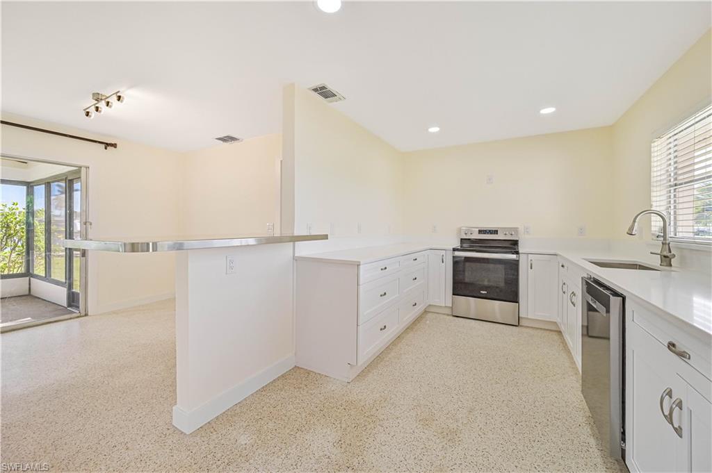 RIVER FOREST - Residential