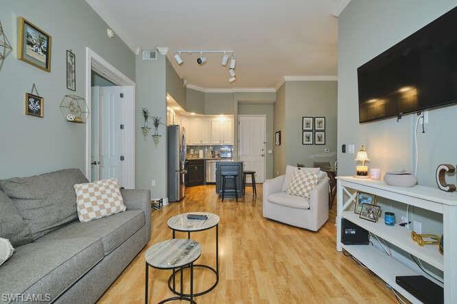 ALTA MAR - Residential