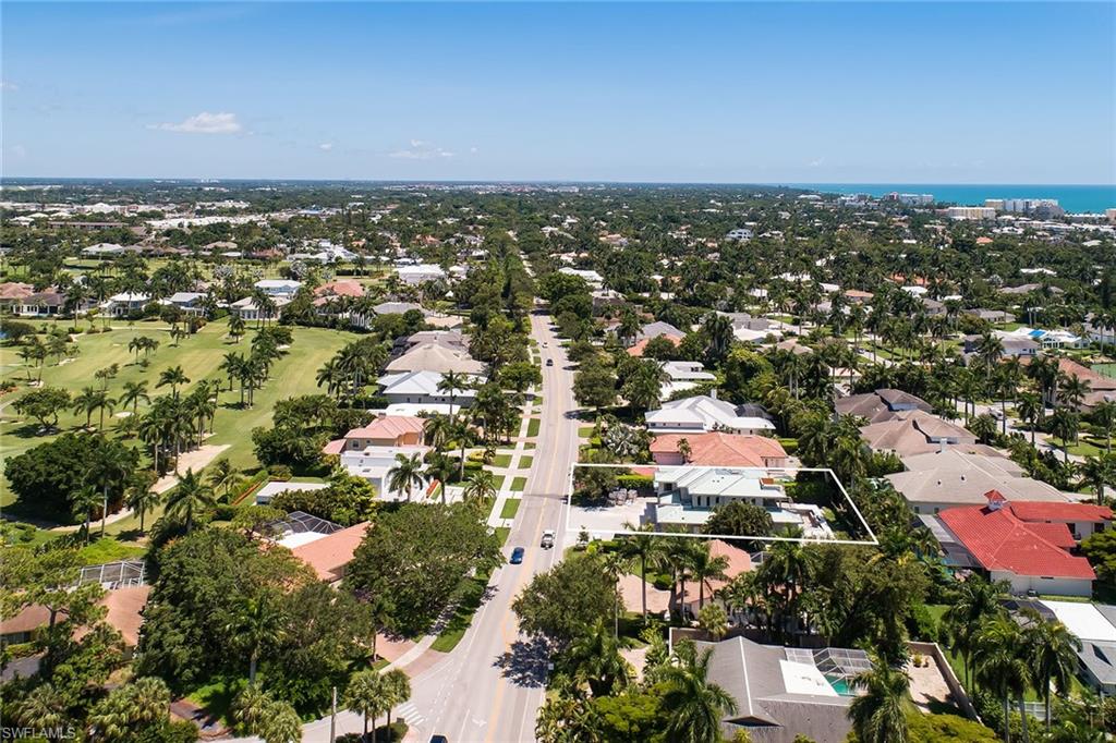 MOORINGS - Residential