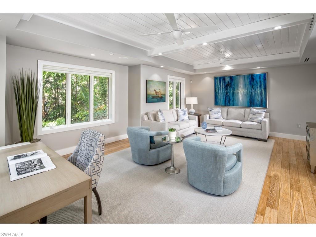 SANDY LANE - Residential