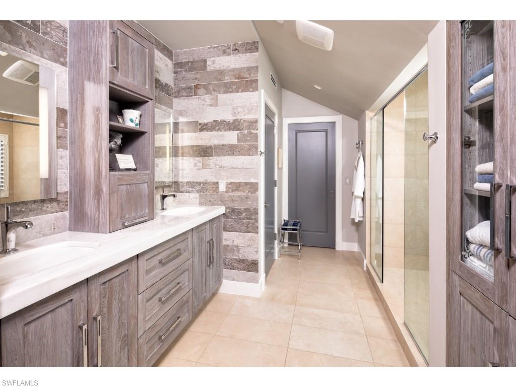 SANDY LANE - Residential