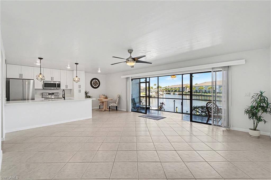 BARCLAY BAY CONDO - Residential