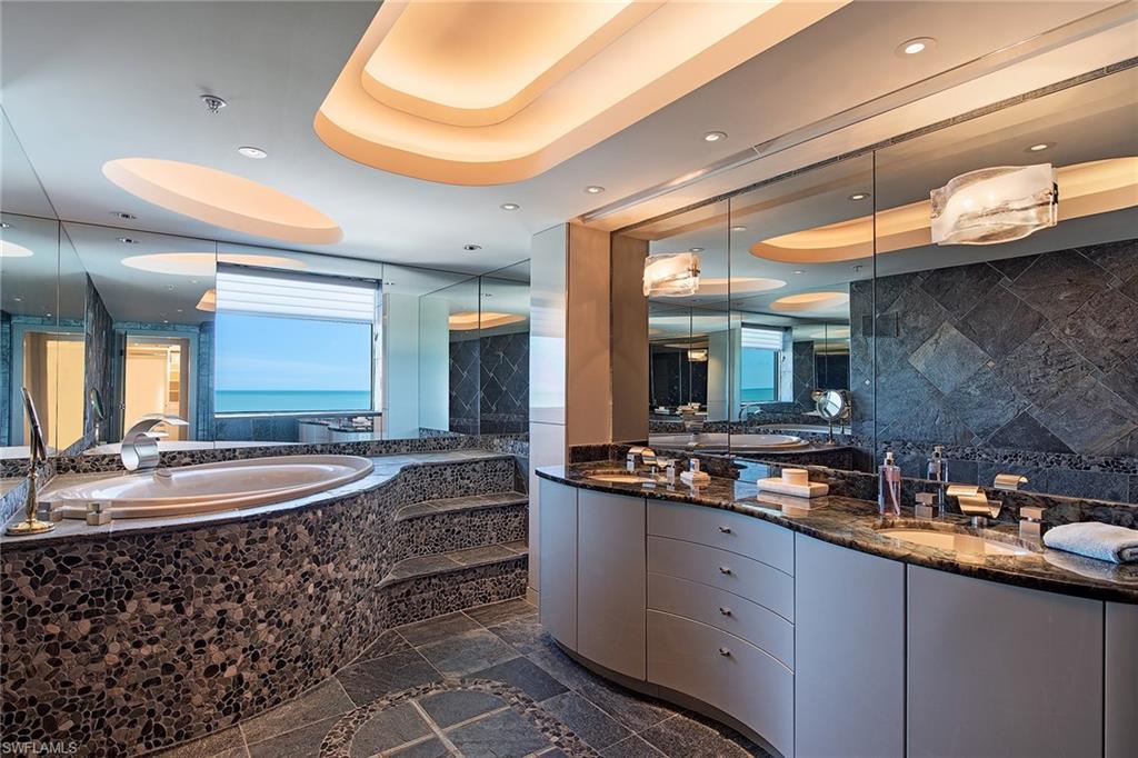 BILTMORE AT BAY COLONY - Residential