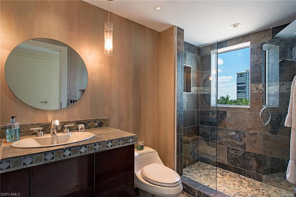 BILTMORE AT BAY COLONY - Residential