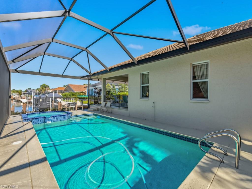 MARCO ISLAND - Residential