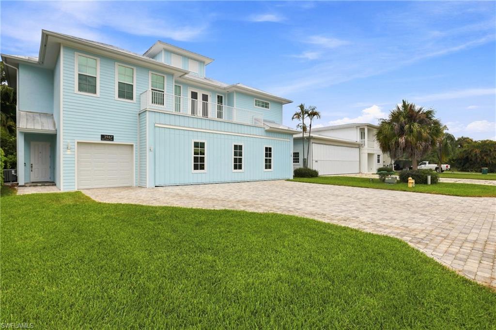 3967 Skyway DR