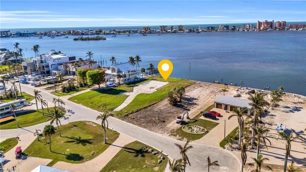 SAN CARLOS ON THE GULF - Land