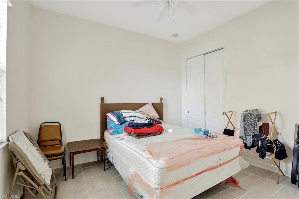 CORAL LAKES - Residential