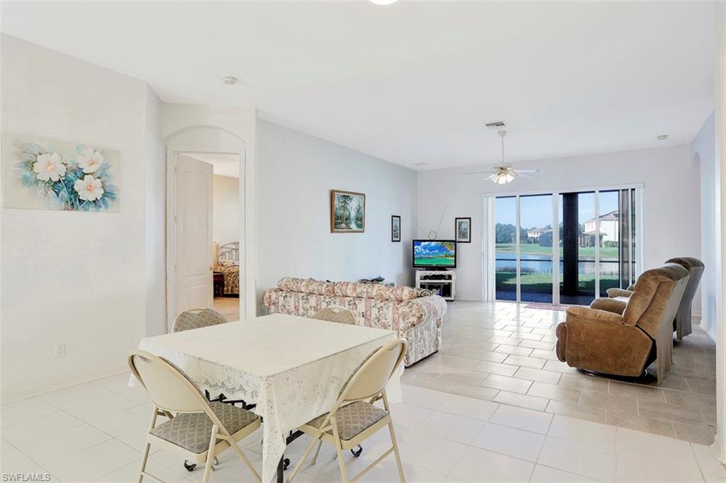 CORAL LAKES - Residential