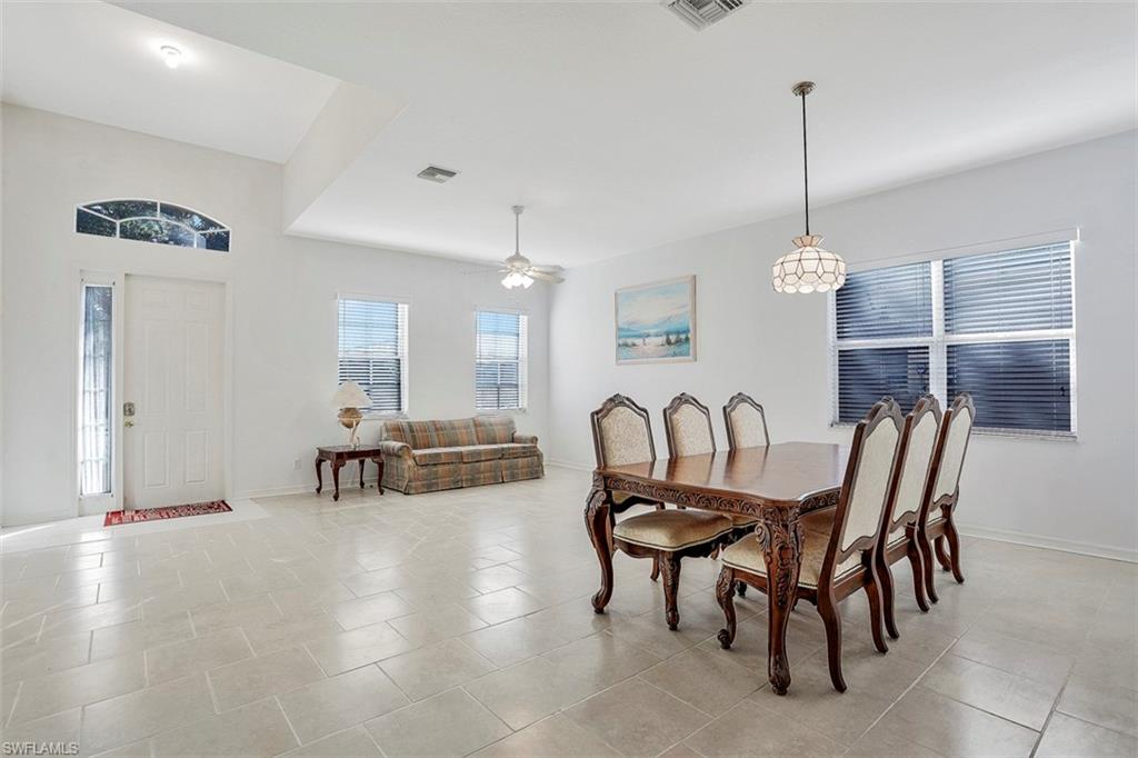 CORAL LAKES - Residential