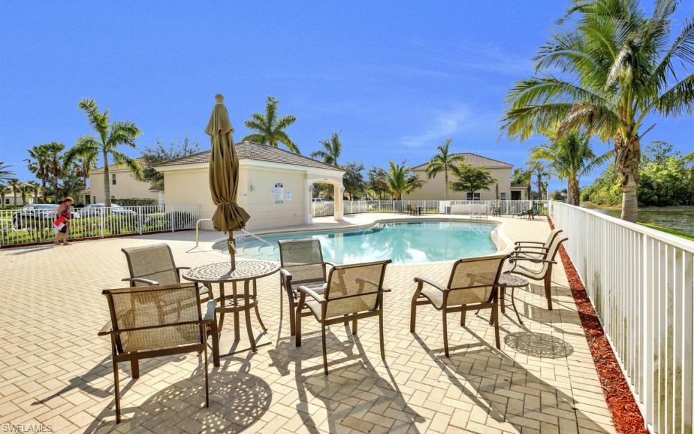 CORAL LAKES - Residential