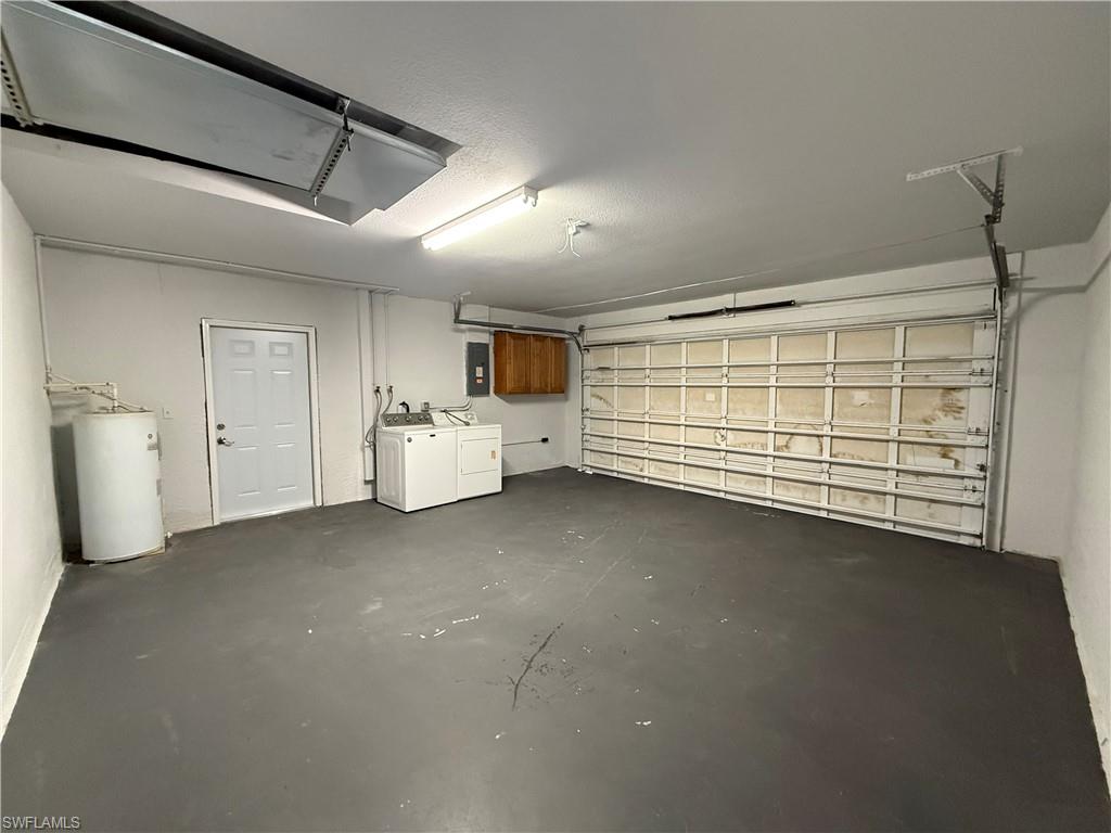 GOLDEN GATE ESTATES - Residential Lease