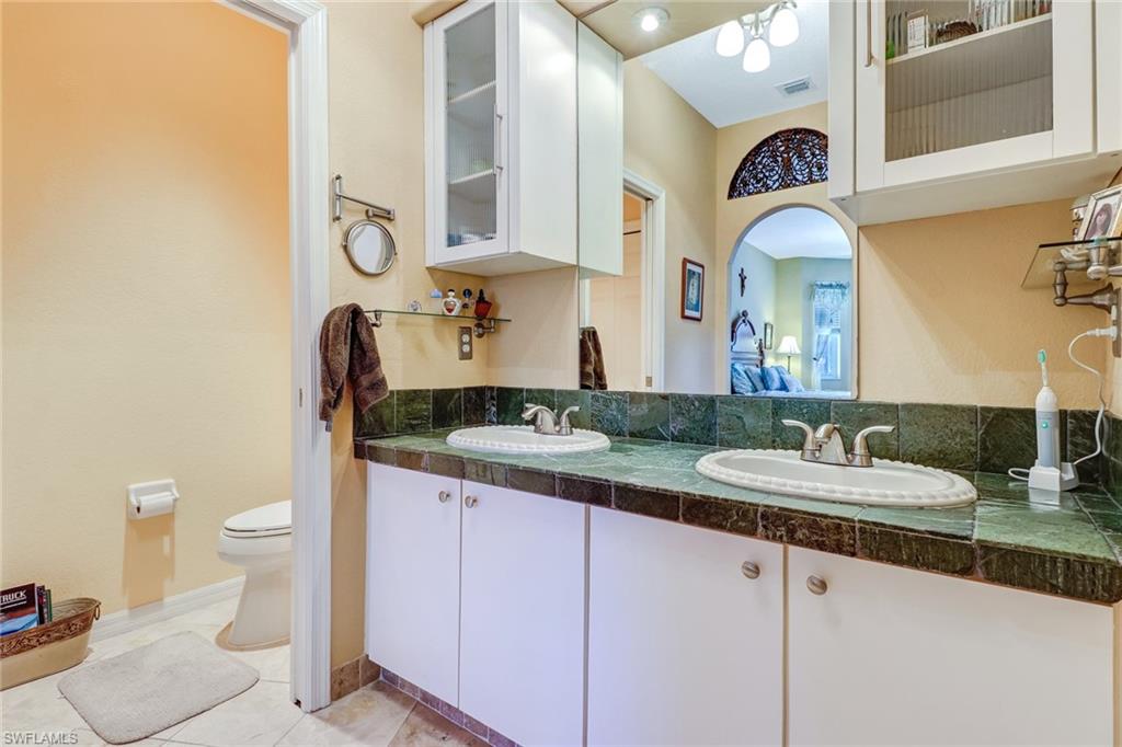 MAPLEWOOD - Residential