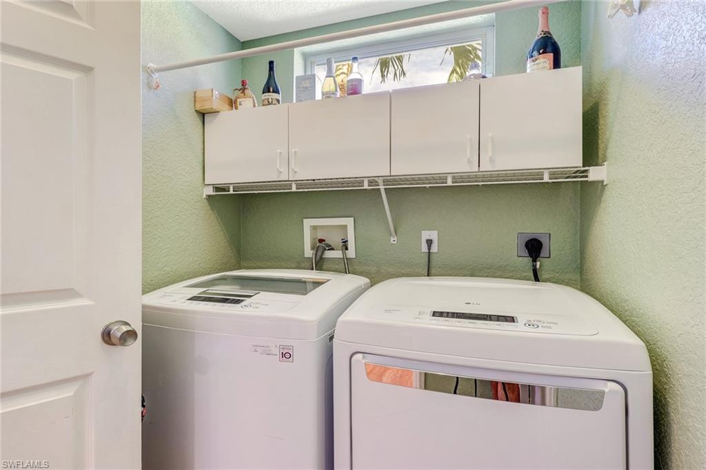 MAPLEWOOD - Residential