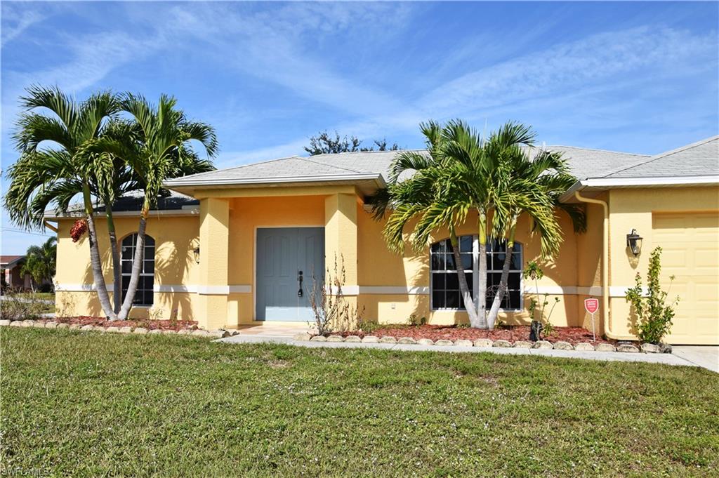 CAPE CORAL - Residential