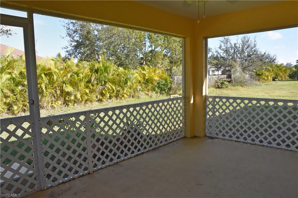 CAPE CORAL - Residential