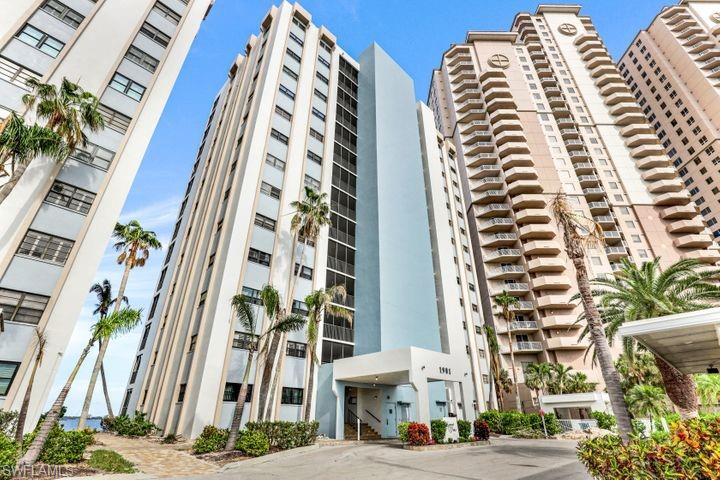 SUNSET VISTA - Residential