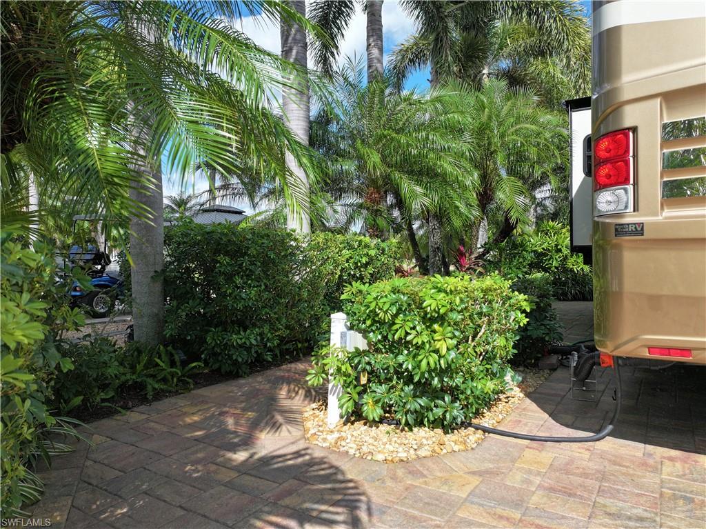 CYPRESS WOODS RV RESORT - Land