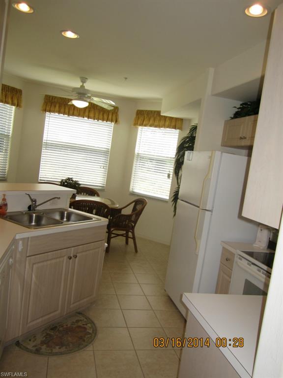 CLUBHOUSE VILLAS - Residential