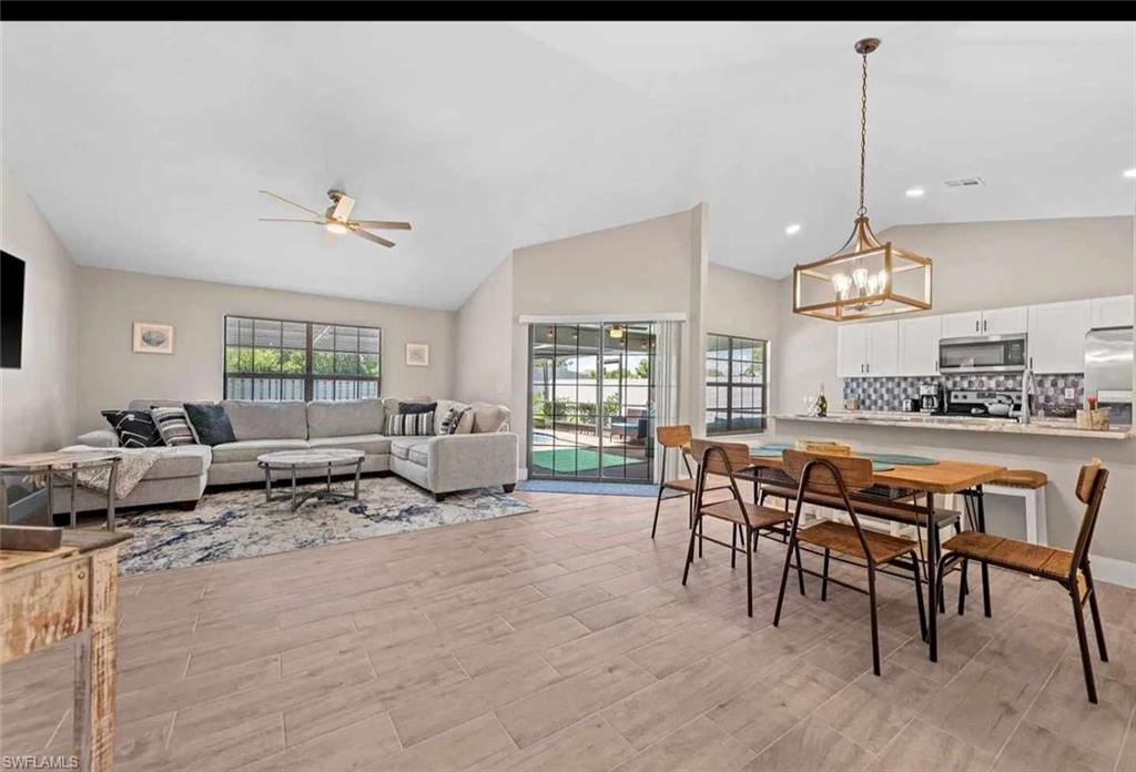 CAPE CORAL - Residential Lease